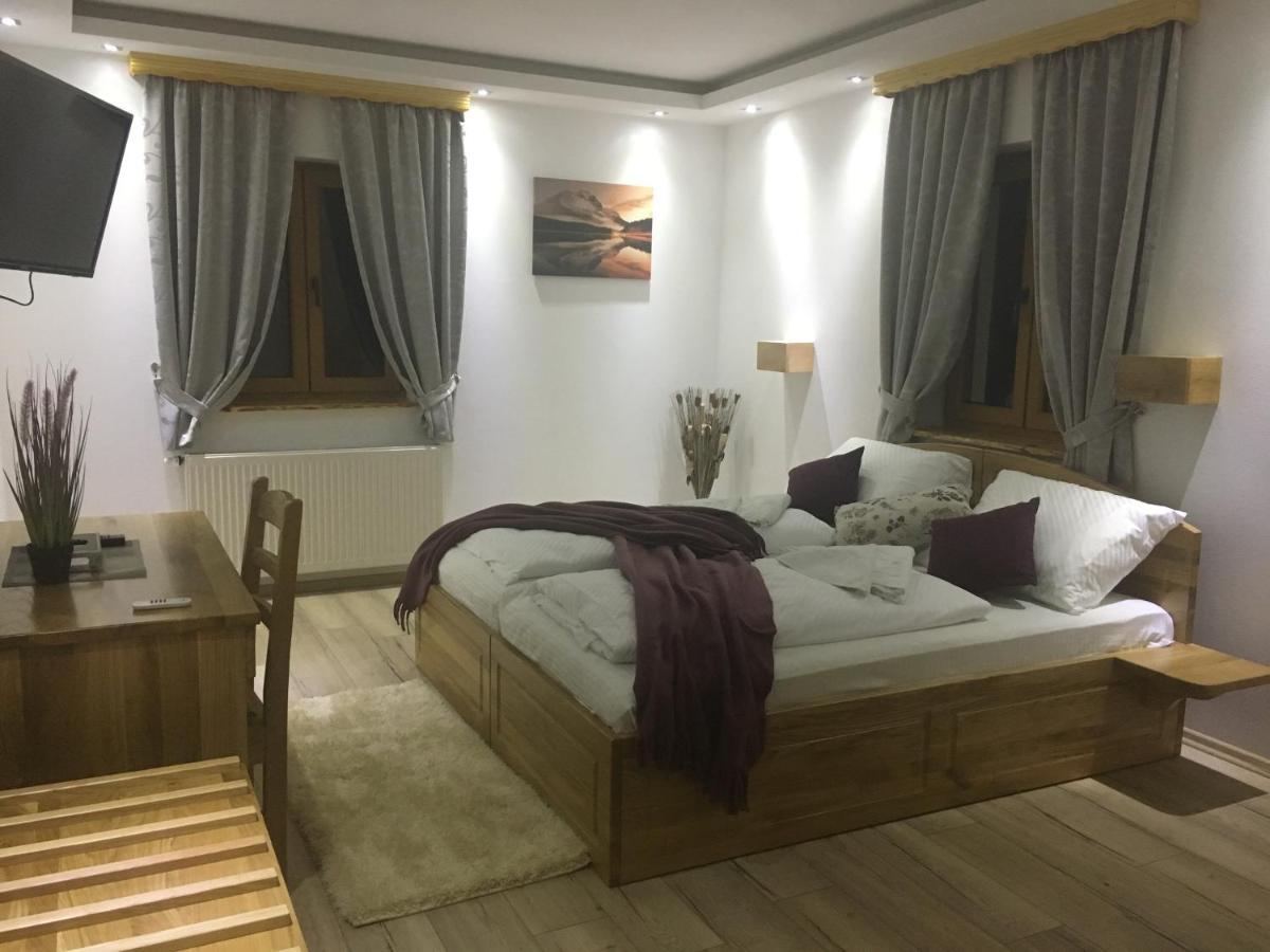 Pansion House Prijeboj Otel Plitvička Jezera Dış mekan fotoğraf